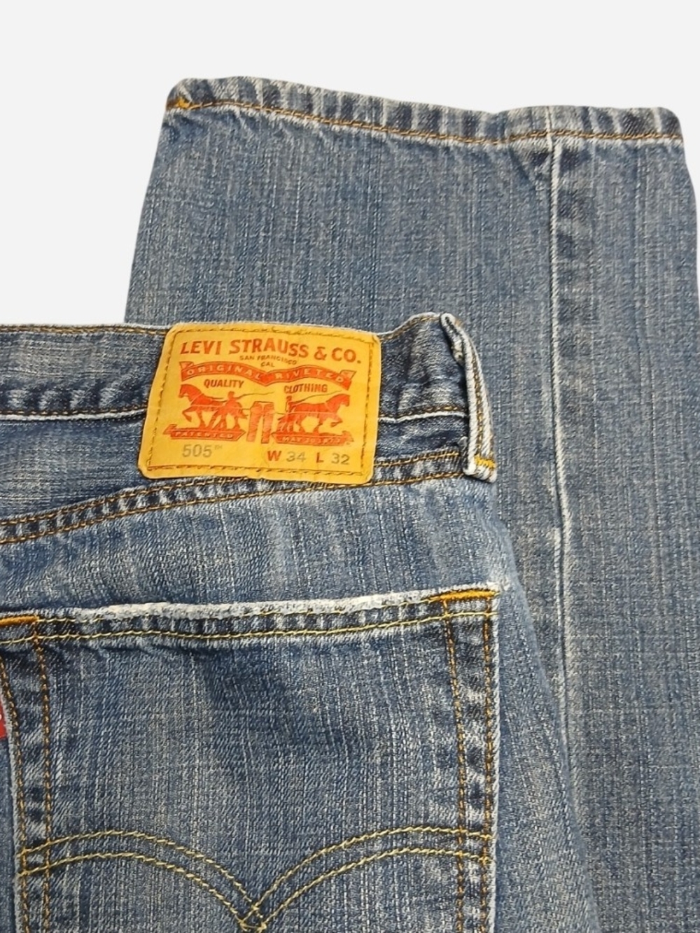Levi's Straight Leg Men's Jeans in Medium Blue with Tan Patch
